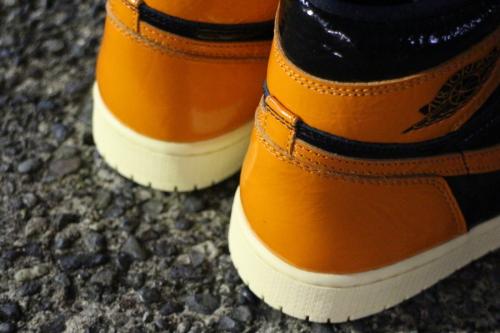 エアジョーダン1レトロハイOGの買取強化