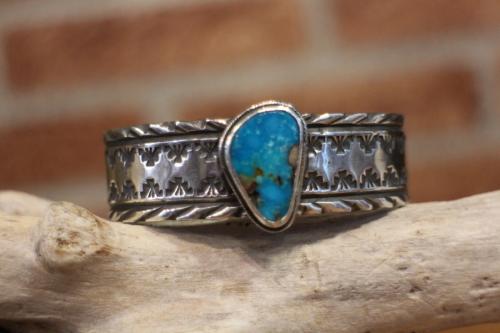 MALONEYのマロニー