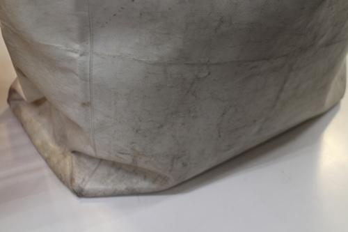 フライターグのレファレンスシュルテトートバッグ