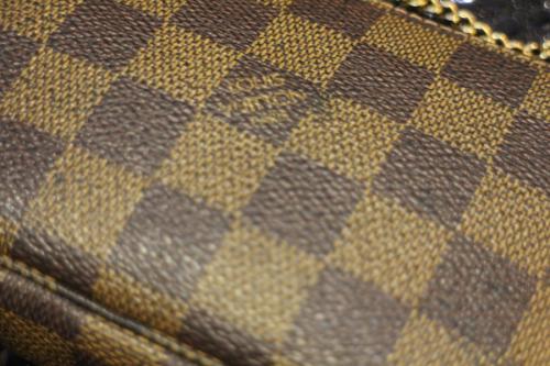 LOUIS VUITTON 　のルイ ヴィトン　
