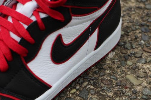 ナイキのエアジョーダン1