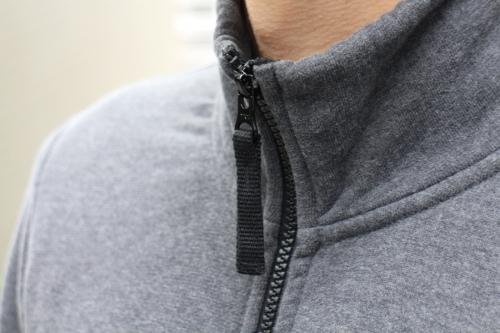 ストーンアイランドのジップアップスウェットブルゾン