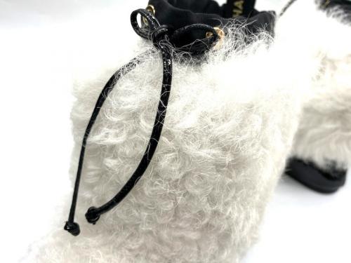 シアリングラムファーショートブーツの買取強化