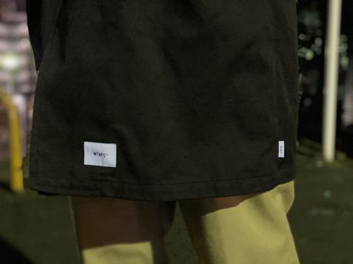 ダブルタップスのツイルステンカラーコート