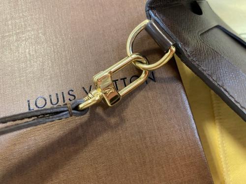 ルイヴィトンのポルトカルトIDバンドリエール