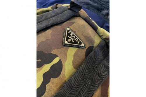 プラダのバックパック