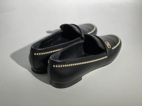 シャネルのチェーンデザインモカシンローファー/パテントタッセルローファー