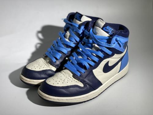 ナイキのエアジョーダン1レトロハイOG