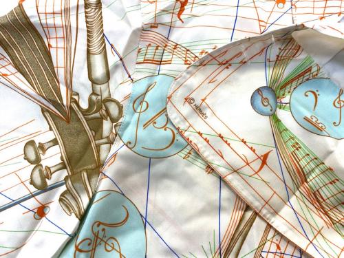 シルク100％総柄シャツの買取強化