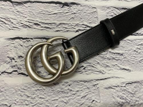 グッチのダブルGバックルレザーベルト
