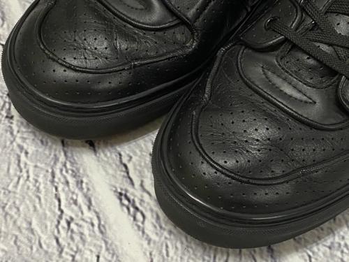 ミドルカットレザースニーカーの買取強化