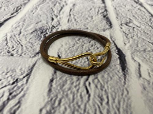 エルメスの2連ジャンボブレス