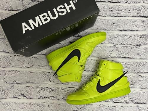 NIKE×AMBUSHのナイキ×アンブッシュ