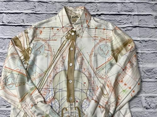 シルク100％総柄シャツのLa Musique des Spheres（球体が奏でる音楽）