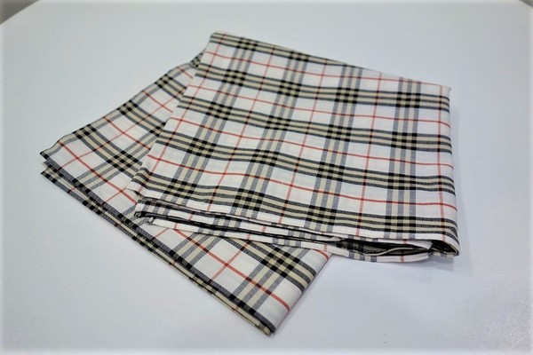 Burberry バーバリー 暑い夏には素敵なハンカチを ユーズレット元住吉 06 16発行 Burberry バーバリー 暑い夏には素敵なハンカチを ユーズレット元住吉 06 16発行