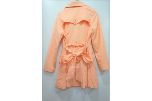 リサイクルのスプリングコート