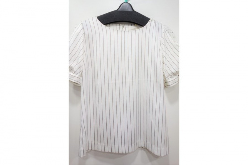 リサイクルショップの春物