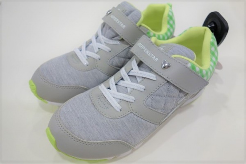 New Balanceの古着