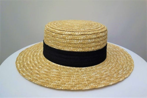 ハットのむぎわら帽子