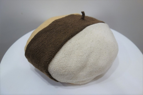 ベレー帽のリサイクルショップ