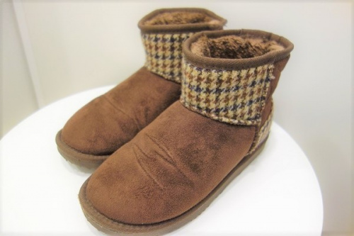 UGGのHarris Tweed