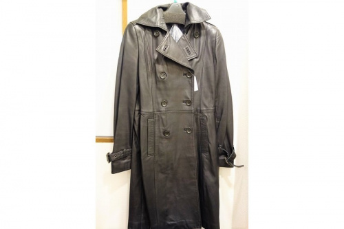 ダウンジャケットの古着