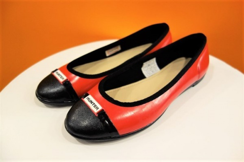 HUNTERのフラットシューズ