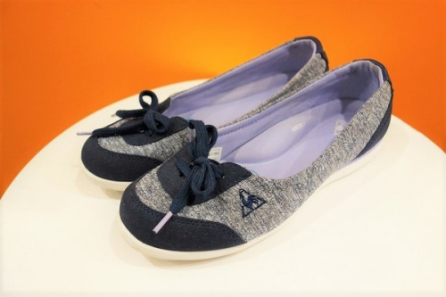 フラットシューズのお買い得