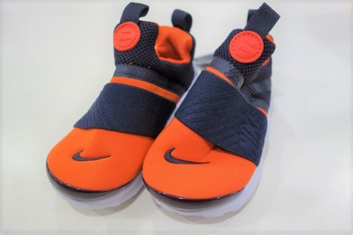 クリスマスの子供服