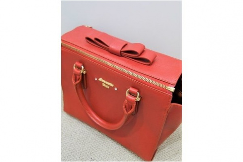 Samantha Vegaのお買い得