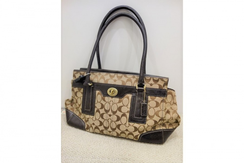 バッグのCOACH