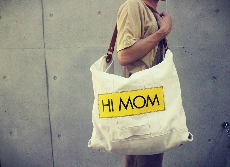 最終値下げ！ゴールデングース トートバッグ golden  大容量 GOLDEN GOOSE(ゴールデングース)「HI MOM」トート入荷です！【スタイル