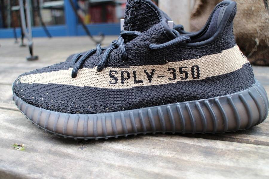 ADIDAS YEEZY BOOST 350 V2電撃入荷！【スタイル町田店】[2016.11.28