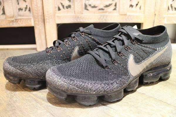 Nikeスニーカー 歩きやすさ かっこいいといえばnikelab Air Vapormax Flyknit 18 07 25発行