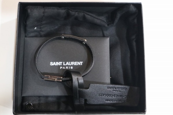 Saint Laurent Paris】シンプルなかっこよさが魅力的なレザーの