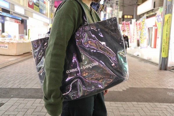 COMMEdesGARCONS / コム・デ・ギャルソン】より限定PVCトートバッグが
