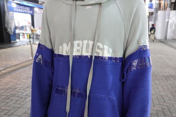 AMBUSH／アンブッシュ】よりテープディテールドッキングプル