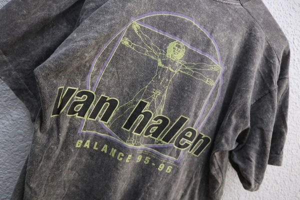 VAN HALEN/ヴァンヘイレン】より95年ツアーバンドＴシャツが入荷致し