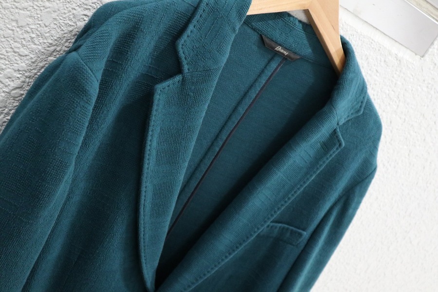 BRIONI/ブリオーニ】よりシルク混2Bテーラードジャケット（SIZE XL）が 