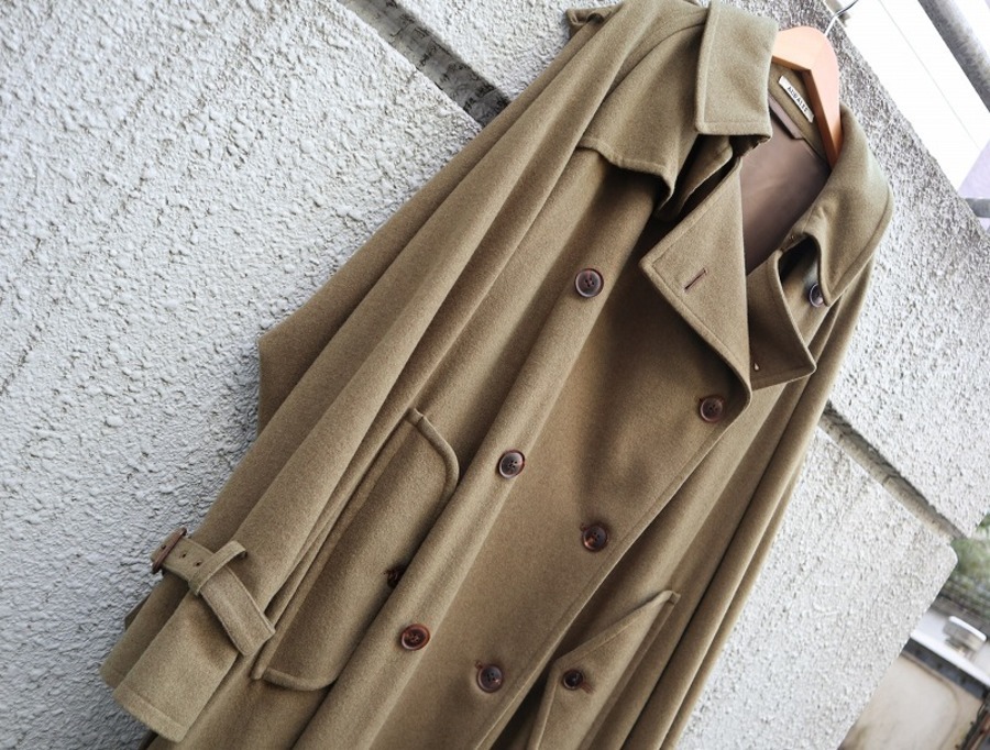 AURALEE WOOL CASHMERE FLANNEL BIG TRENCH