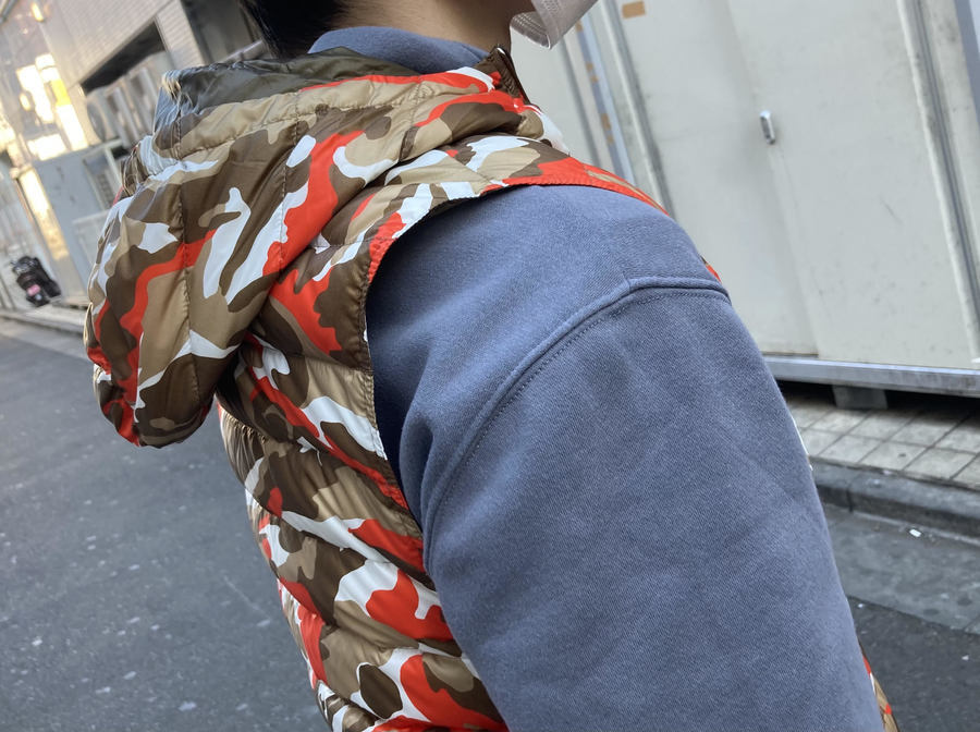 MONCLER/モンクレール】よりカモ柄パトリックフーデッドダウンベスト