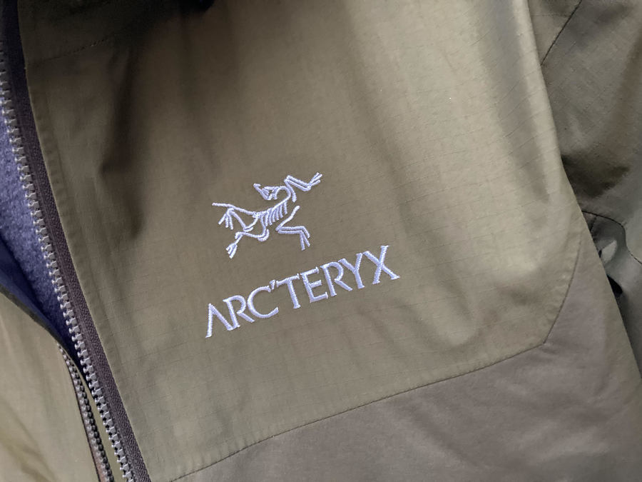 都市型機能服で人気を博す今大注目のブランド【ARCTERYX