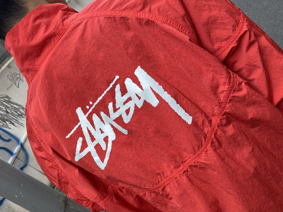 大注目二大ストリートブランドのコラボアイテム【NIKE×STUSSY/ナイキ×ステューシー】よりU NRG BR WINDRUNNER