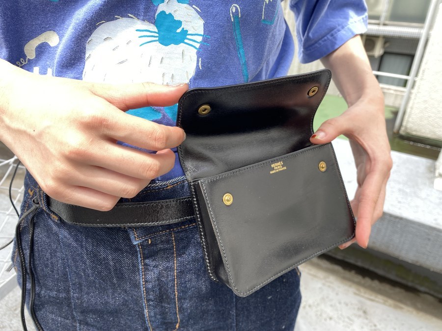 ラグジュアリーブランド【HERMES/エルメス】より、90年製のポシェット 