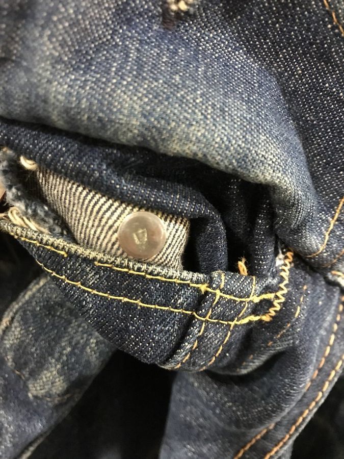ヴィンテージアイテム【LEVIS/リーバイス】より、60年代557 ヴィンテージアイテム【LEVIS/リーバイス】より、60年代557