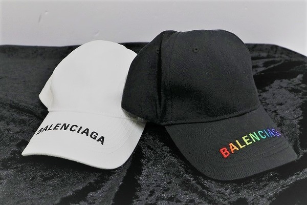 BALENCIAGA/バレンシアガ】よりロゴベースボールキャップが二点