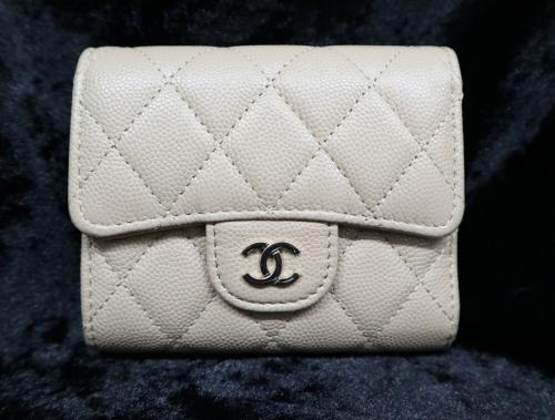 CHANEL/シャネル】よりマトラッセ キャビアスキン三つ折り財布 が入荷致しました。[2020.11.29発行]｜トレファクスタイル町田店｜洋服・古着の買取と販売の専門店｜トレジャーファクトリー（トレファク）のファッションリユース