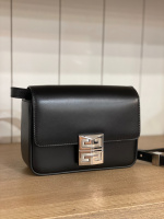 GIVENCYレザーボックス4Gバッグ をご紹介いたします！｜ブランド品