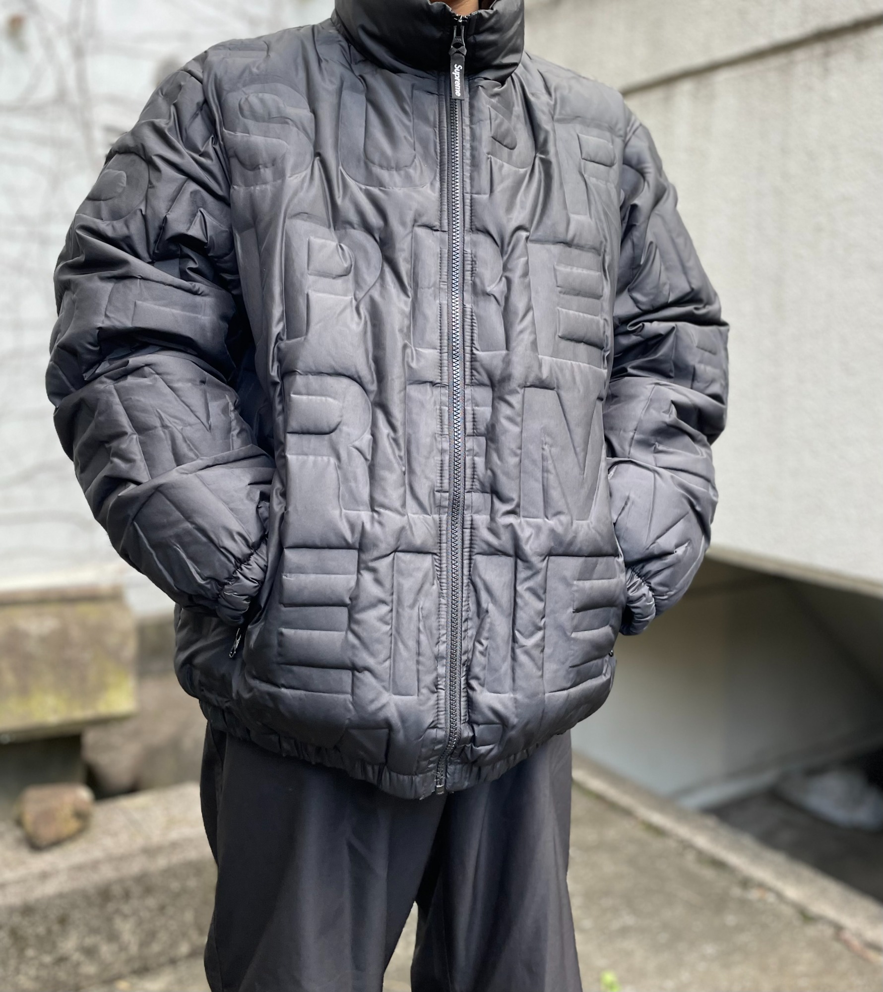 Supreme Bonded Logo Puffy Jacket "Black"