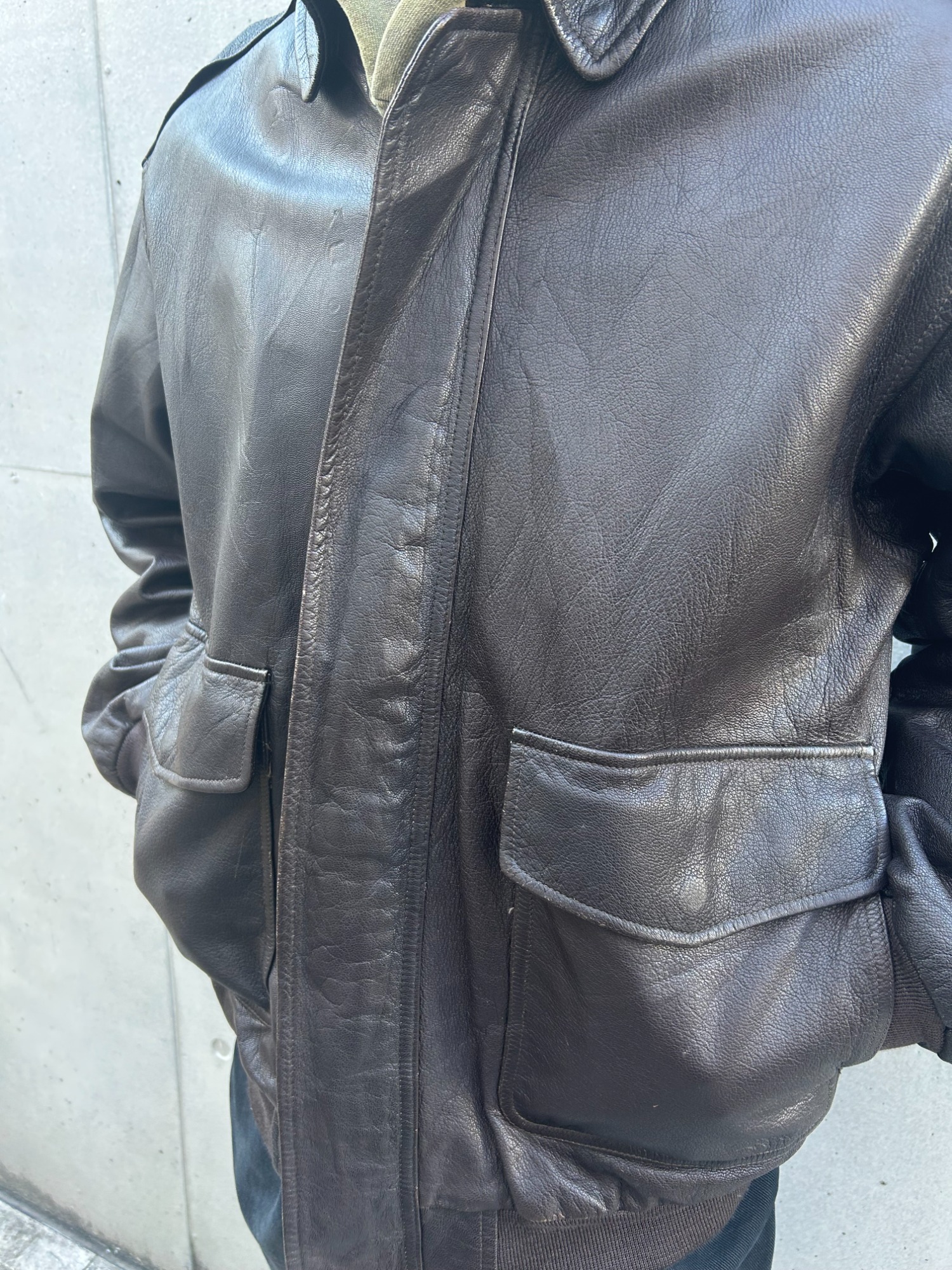 L.L.Bean / エルエルビーン 】A-2 LEATHER JACKET を使った